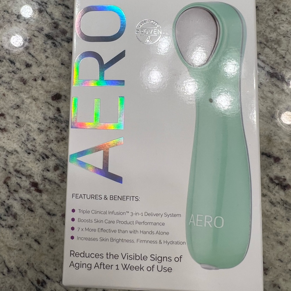 Never Opened Rechargeable AERO Advanced Skin Care Infusion Tool